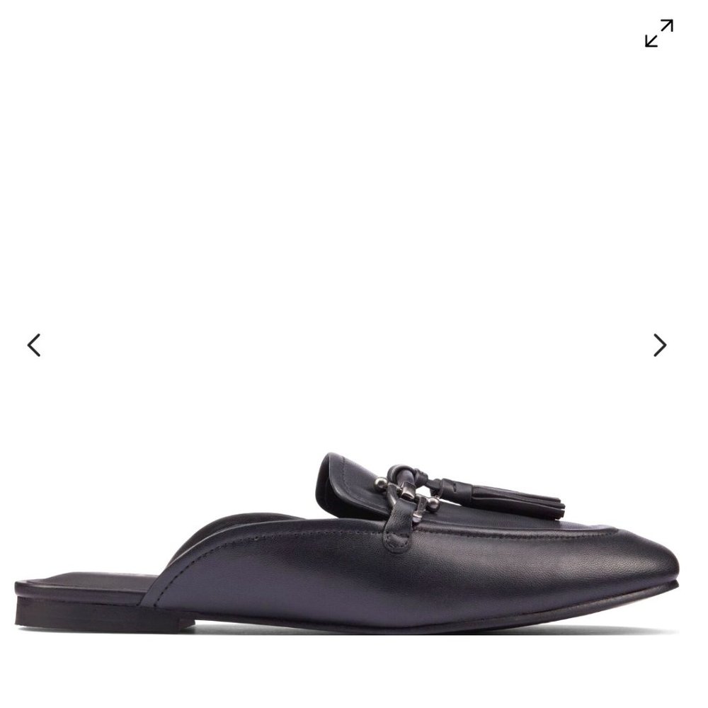 Clarks Women's Pure2 Trim Black Leather Casual Dress Mule Flats Shoes in size 10